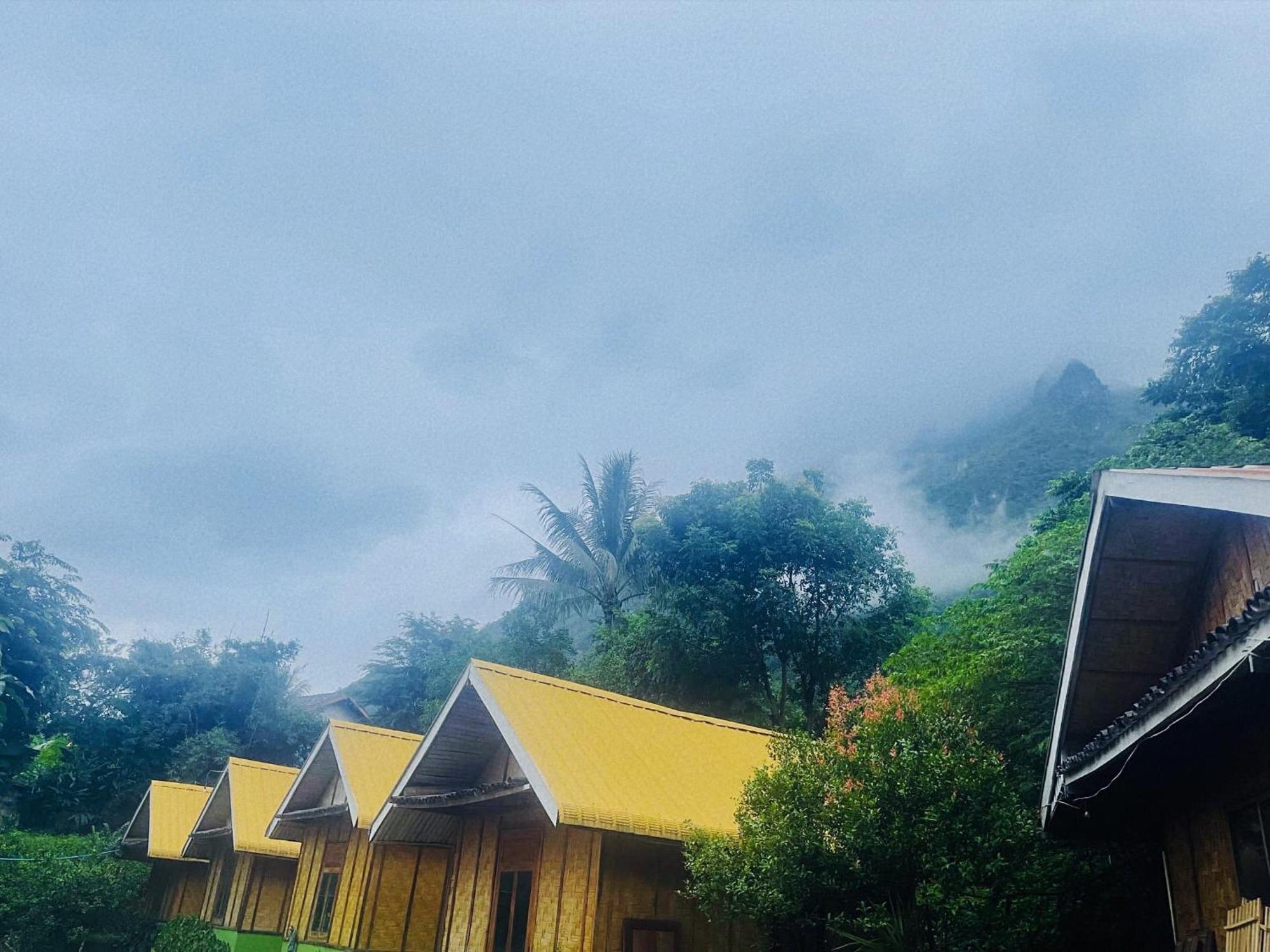 Nong Khiaw Ing Ing Mountain View B&B 외부 사진