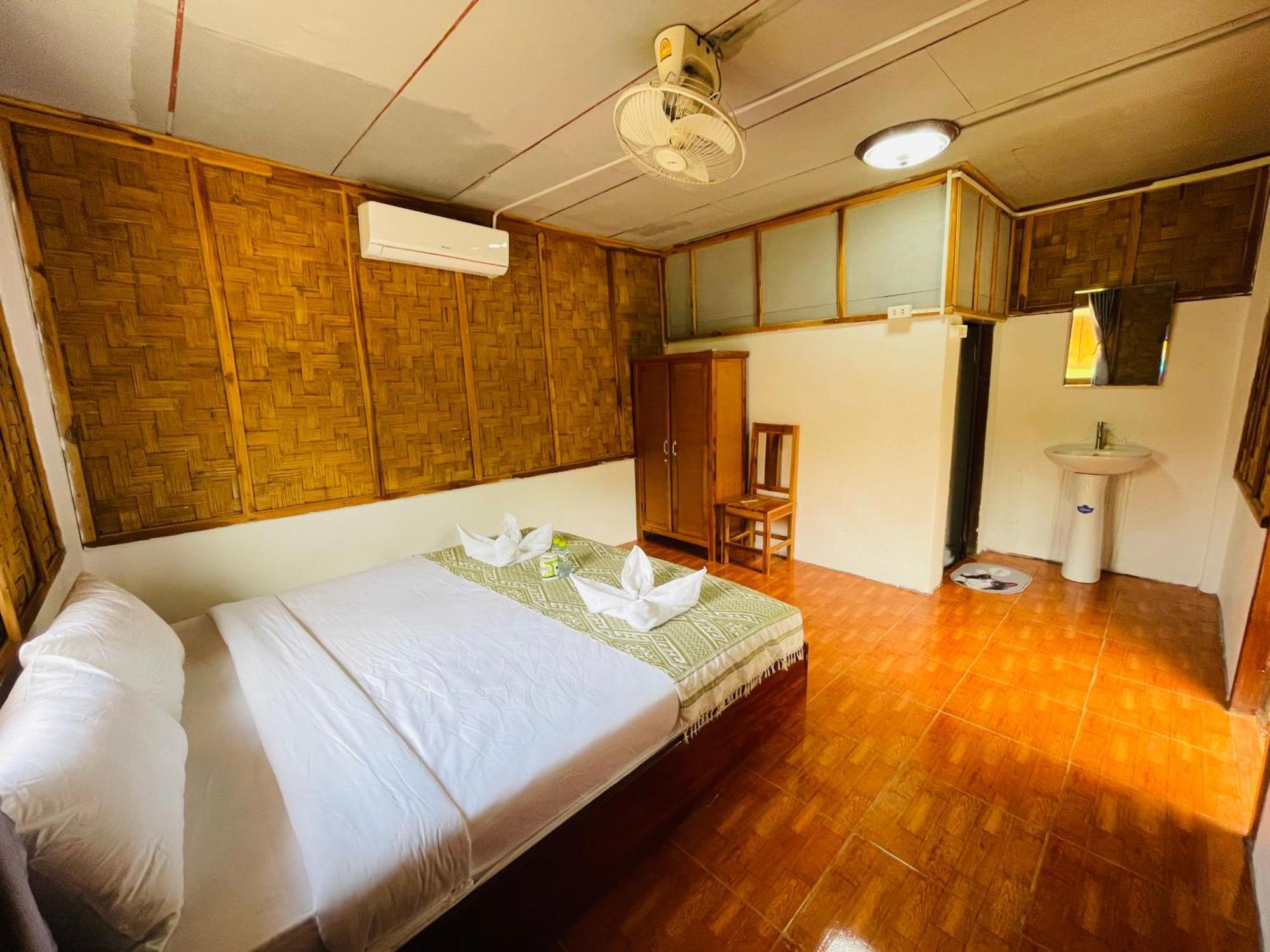 Nong Khiaw Ing Ing Mountain View B&B 외부 사진