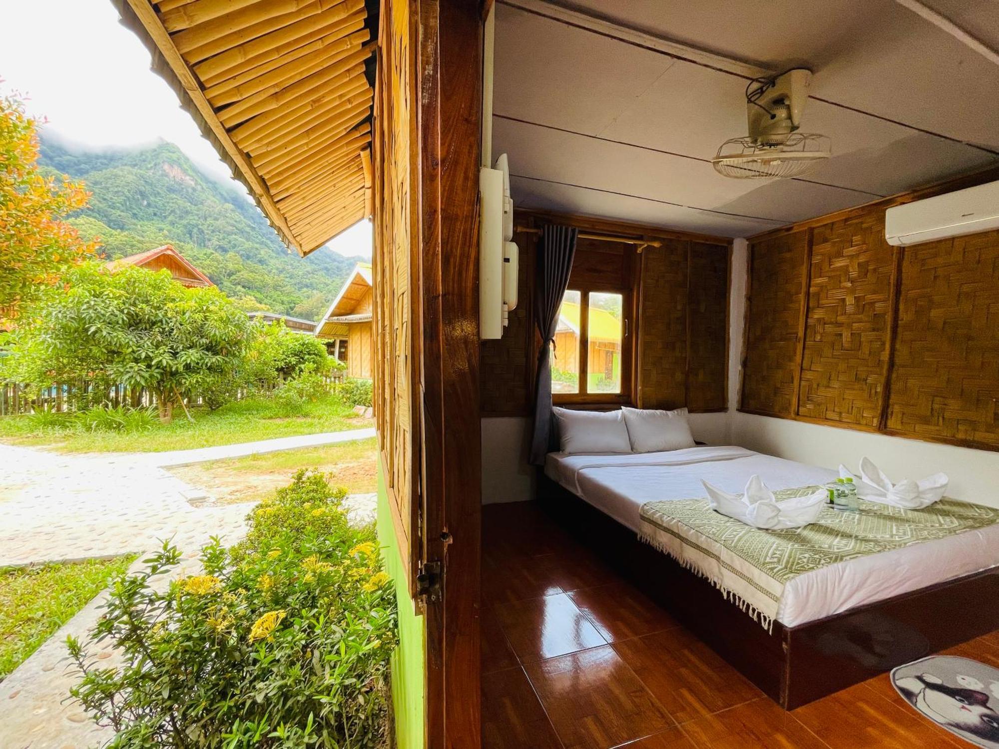 Nong Khiaw Ing Ing Mountain View B&B 외부 사진