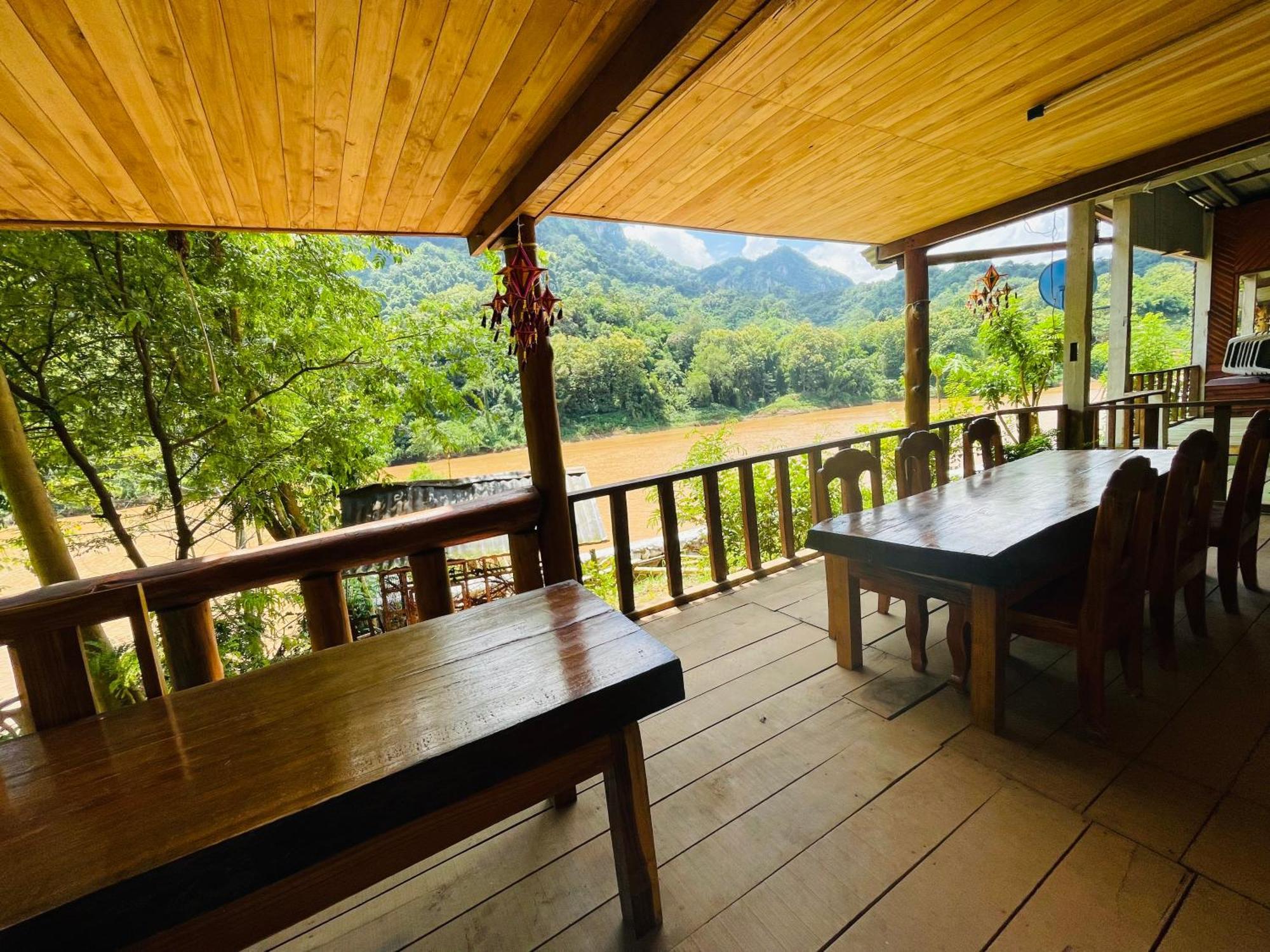 Nong Khiaw Ing Ing Mountain View B&B 외부 사진