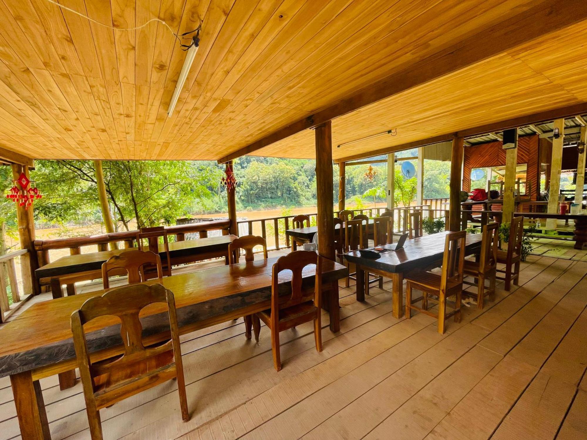Nong Khiaw Ing Ing Mountain View B&B 외부 사진
