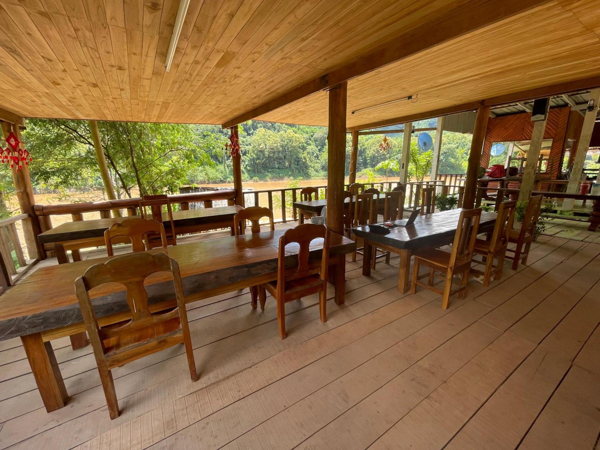 Nong Khiaw Ing Ing Mountain View B&B 외부 사진